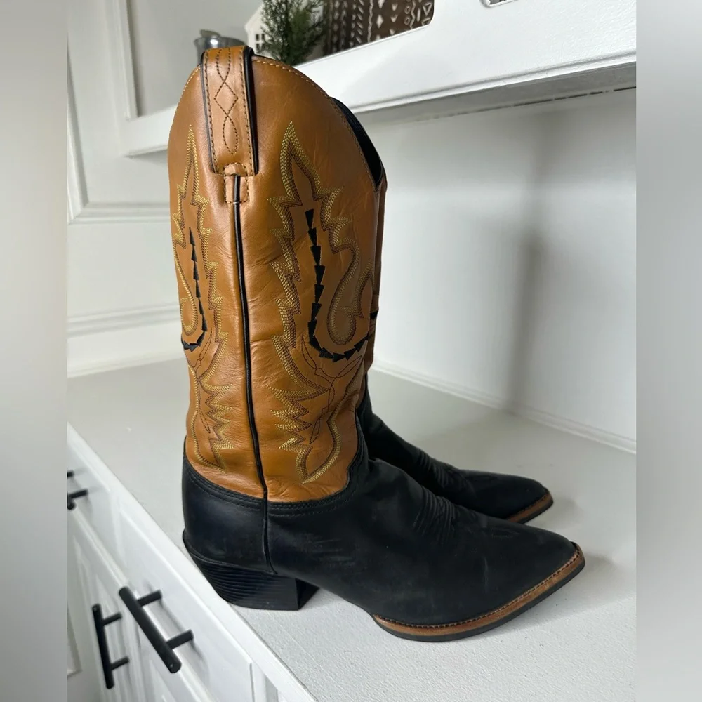 Justin Flame Embroidered Women’s Two-Tone Western Cowboy Boots – Size 10B - Picture 4 of 8